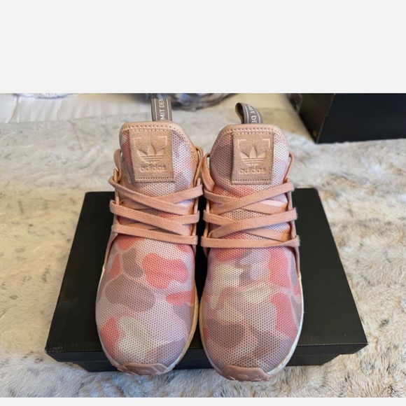 Size 8 adidas NMD XR1 duck camo pack 2016 pink and white trainers women’s - Picture 2 of 5